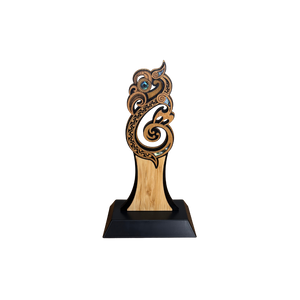Medium Award Manaia