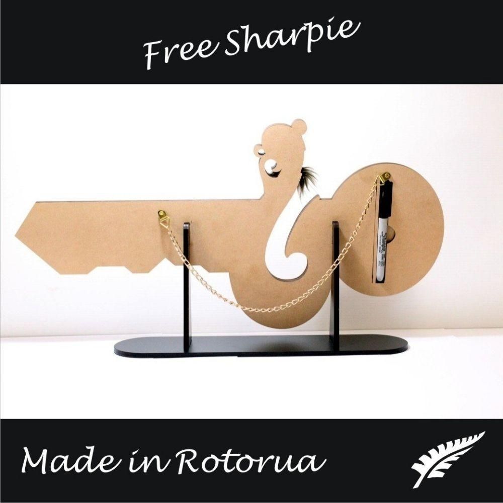 The Fishhook of Maui 21st & Celebration Key