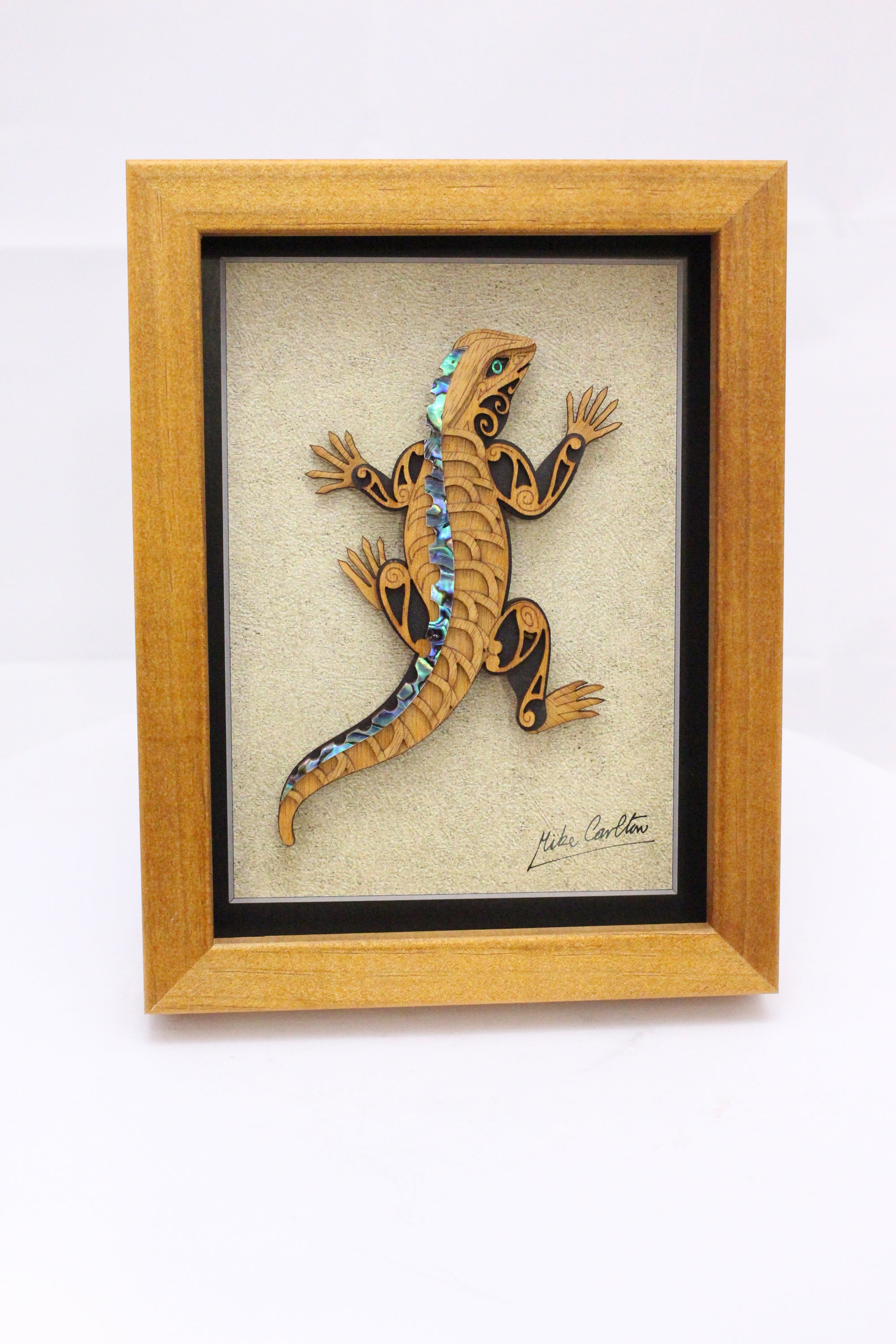 Large Framed Tuatara