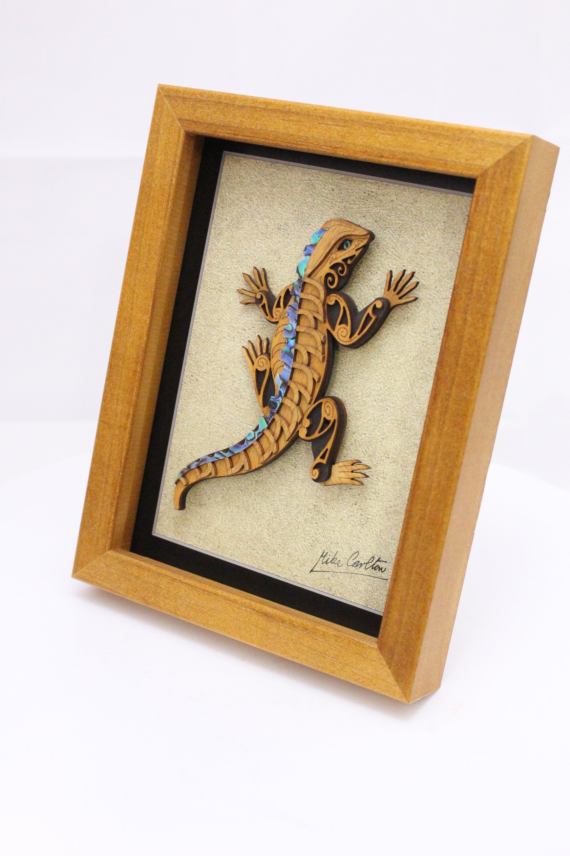 Large Framed Tuatara