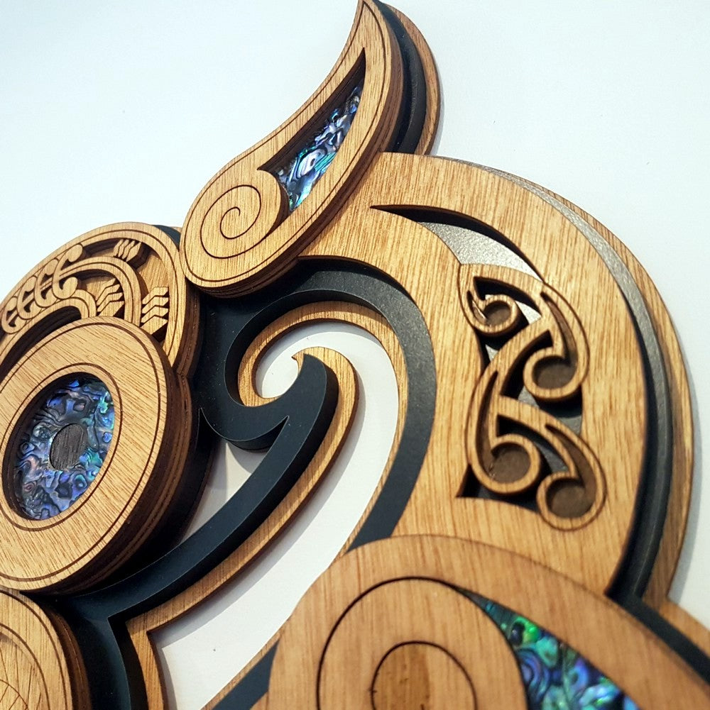 Monster Hanging Manaia Artwork